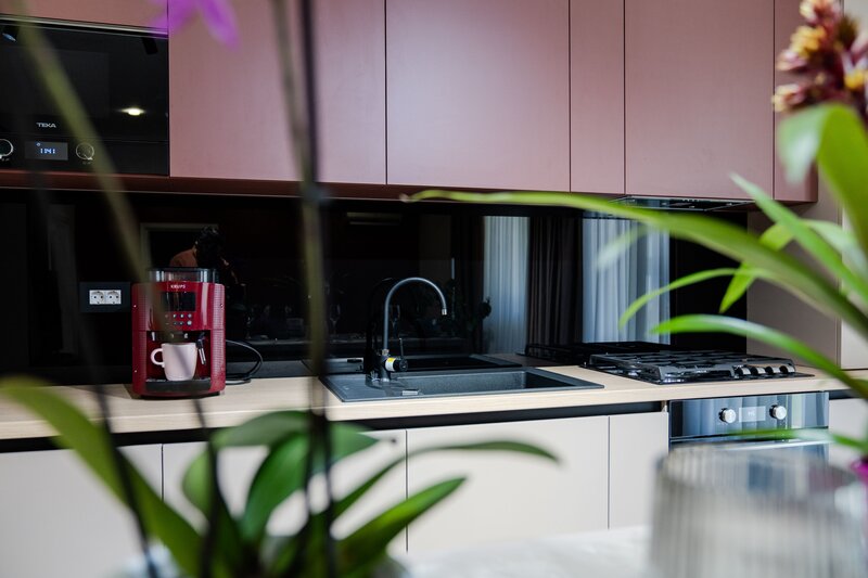 Pipera 3 camere mutare imediata, rond OMV, nou, B2B